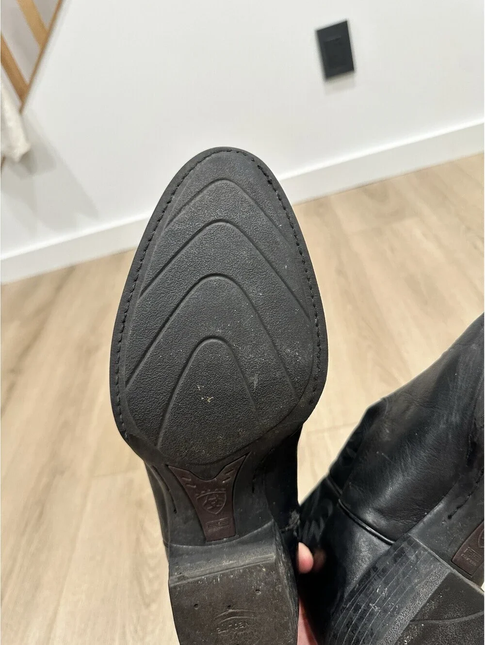 Ariat this used